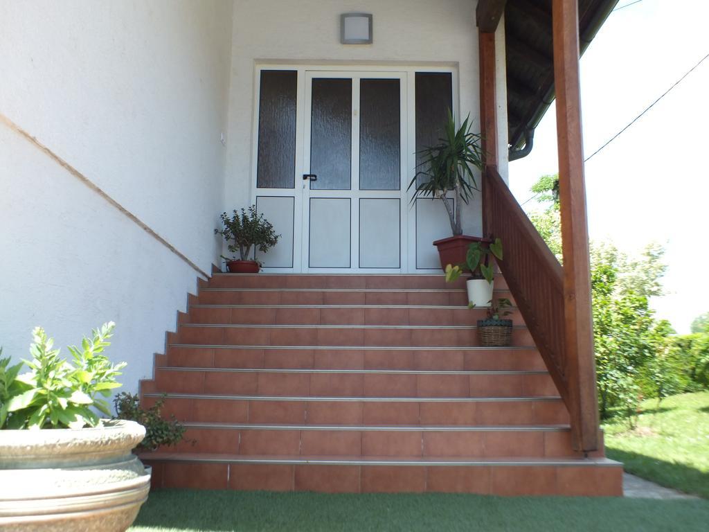 Apartment Bastaja Slunj Zimmer foto